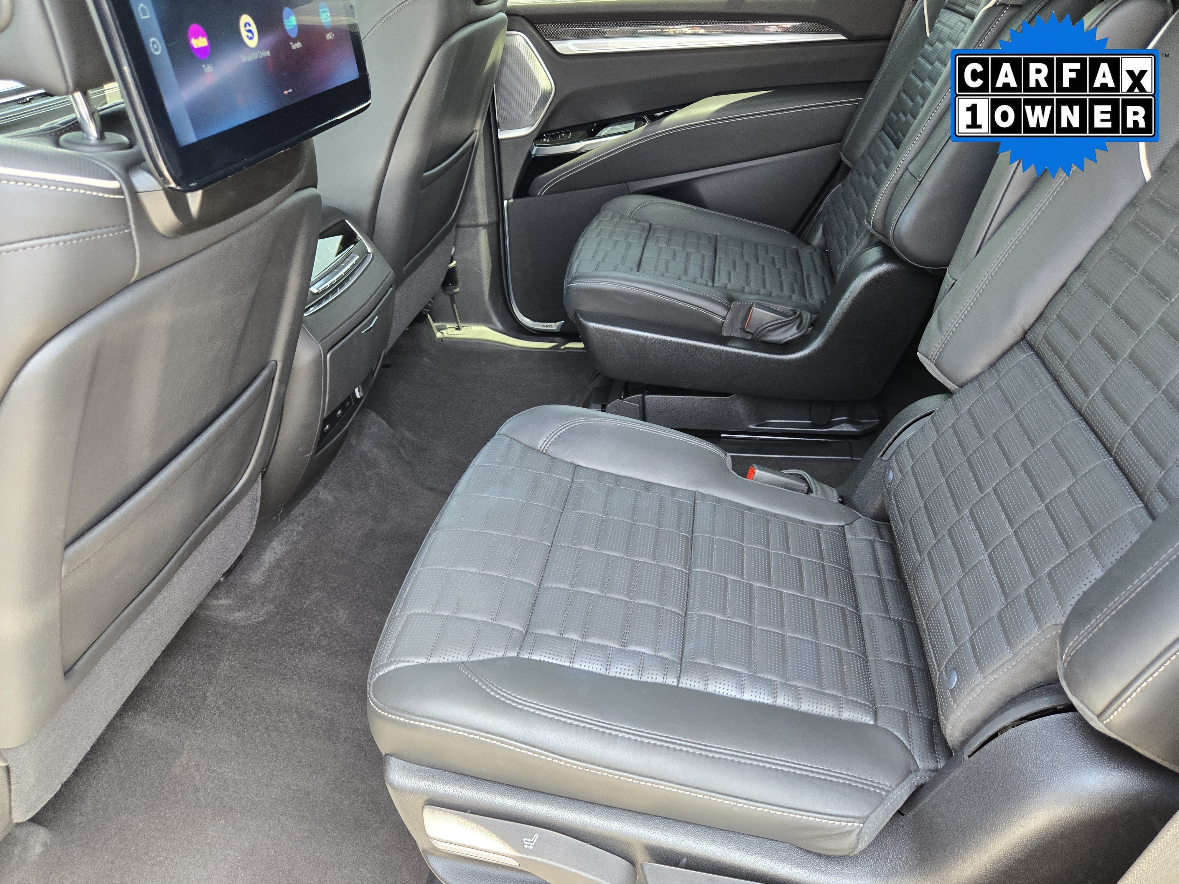 Used 2026 Black Raven Cadillac V-Series image 28