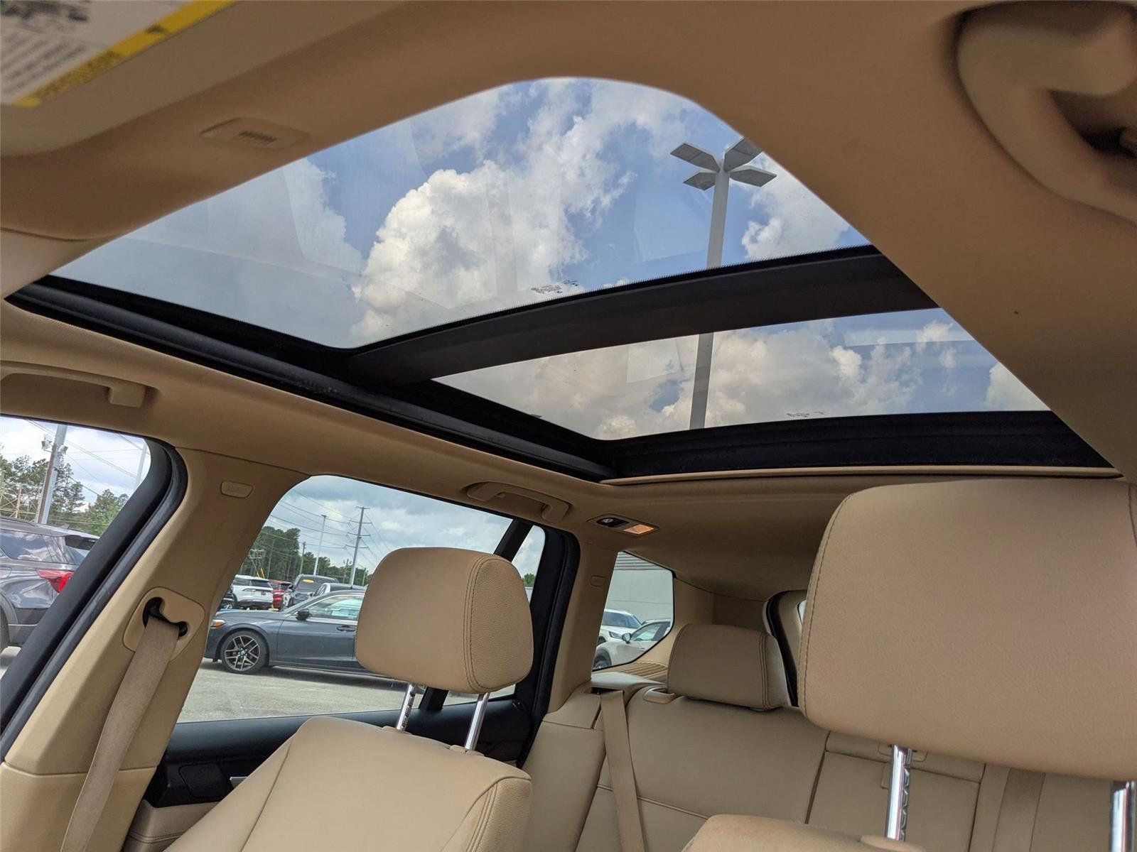 Used 2016 Space Gray Metallic BMW xDrive28i image 25