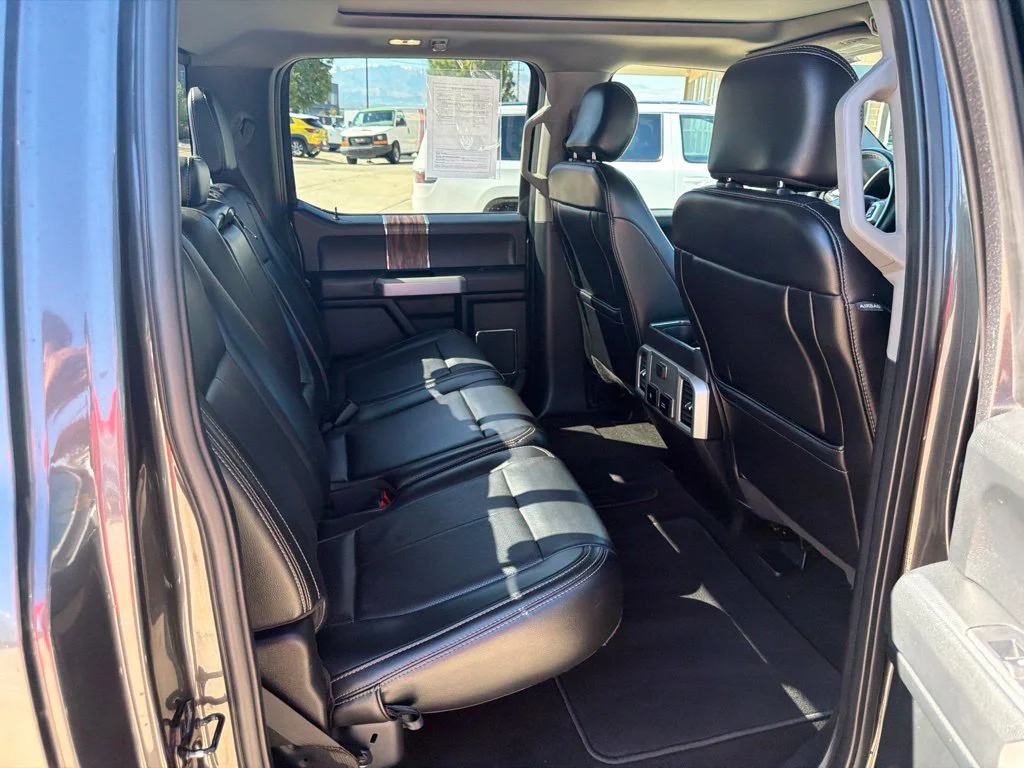 Used 2019 Gray Ford Lariat image 19