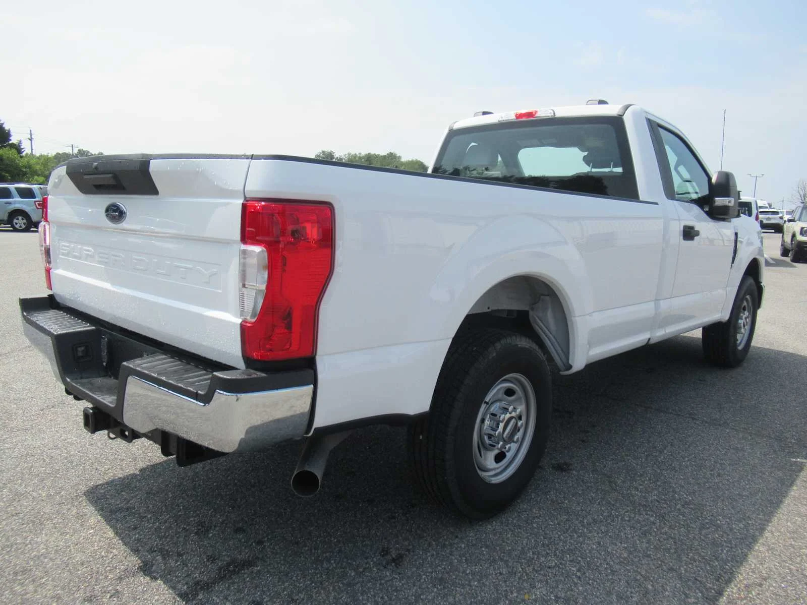Certified Used 2022 Oxford White Ford XL image 5