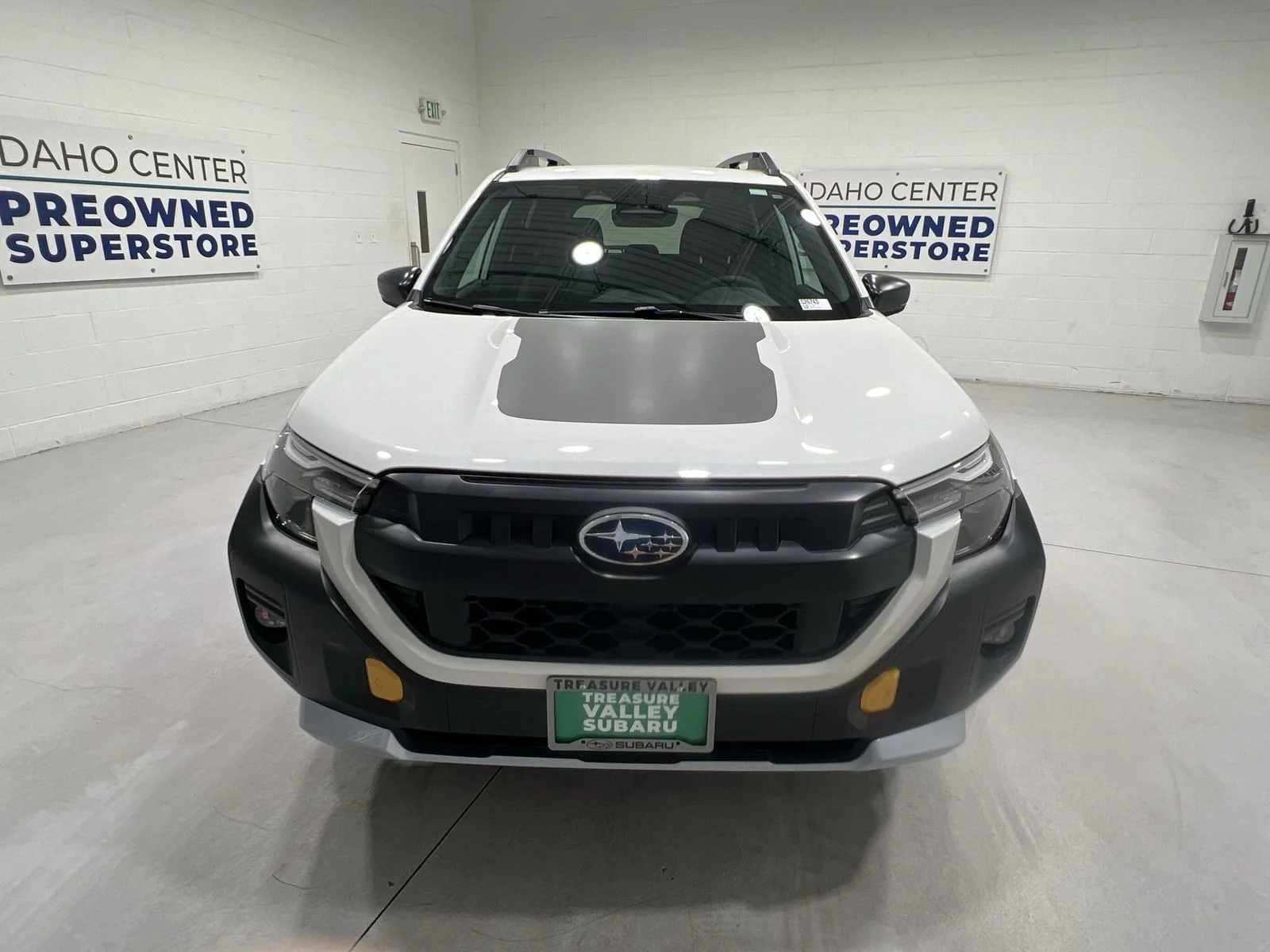 New 2026 CRYSTAL WHITE PEARL Subaru Wilderness image 3