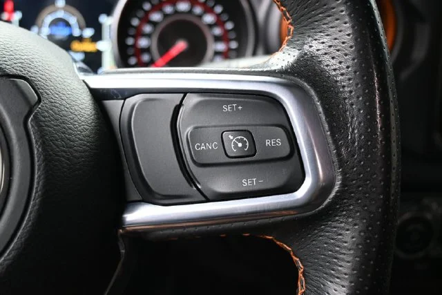 Used 2021 Blue Jeep Mojave image 19