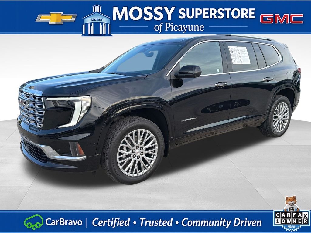 2026 GMC Acadia Denali FWD's photo