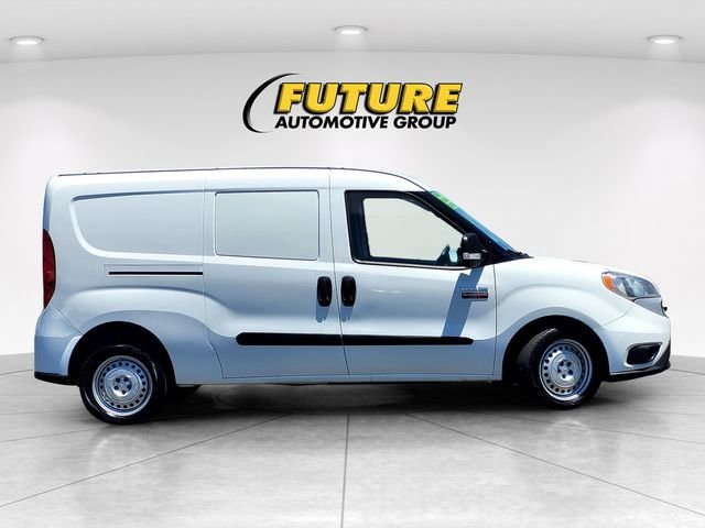 Used 2022 White Ram Base image 3