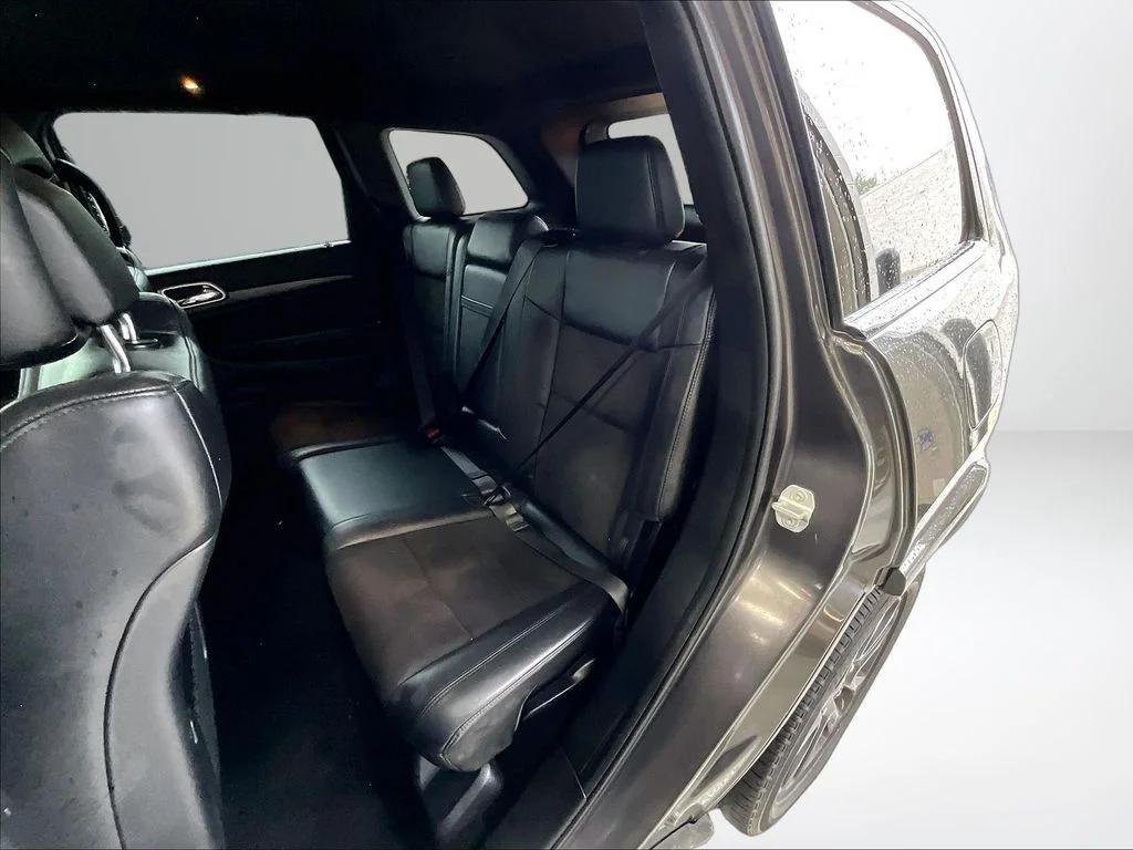 Used 2020 Gray Jeep Altitude image 25