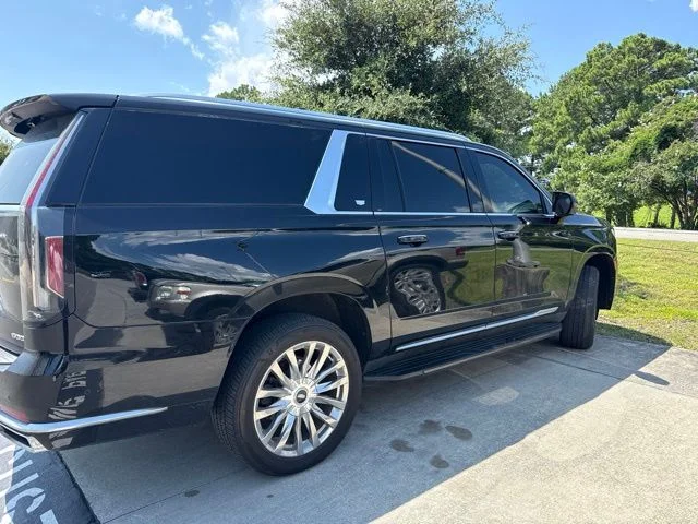 Used 2021 Black Cadillac Premium image 3