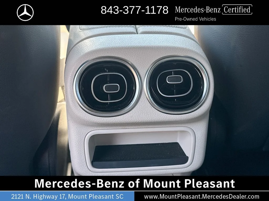 Certified Used 2025 Polar White Mercedes-Benz GLC 300 image 25