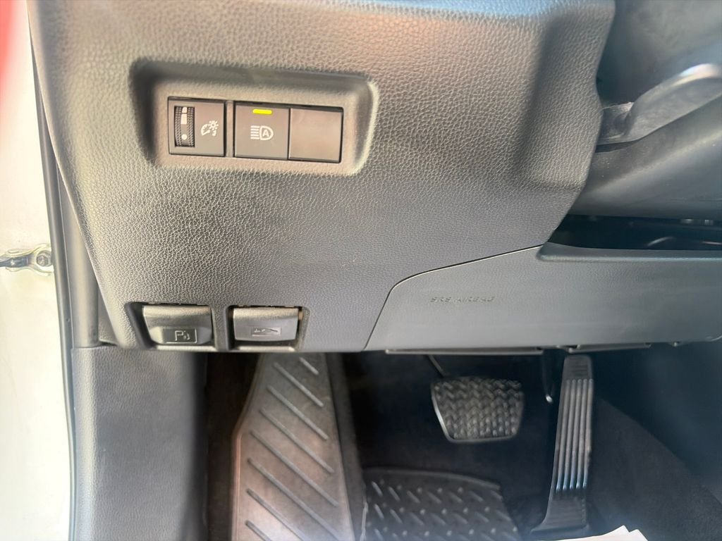 Used 2024 White Toyota Adventure image 29