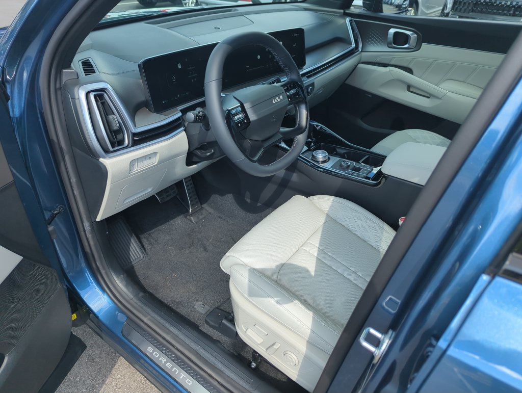New 2026 Mineral Blue Kia X-Line SX Prestige image 11