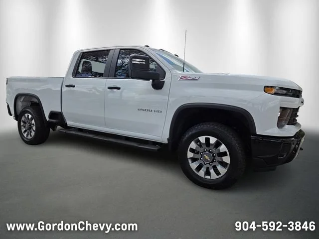 2026 Chevrolet Silverado 2500 HD Custom - Photo 10