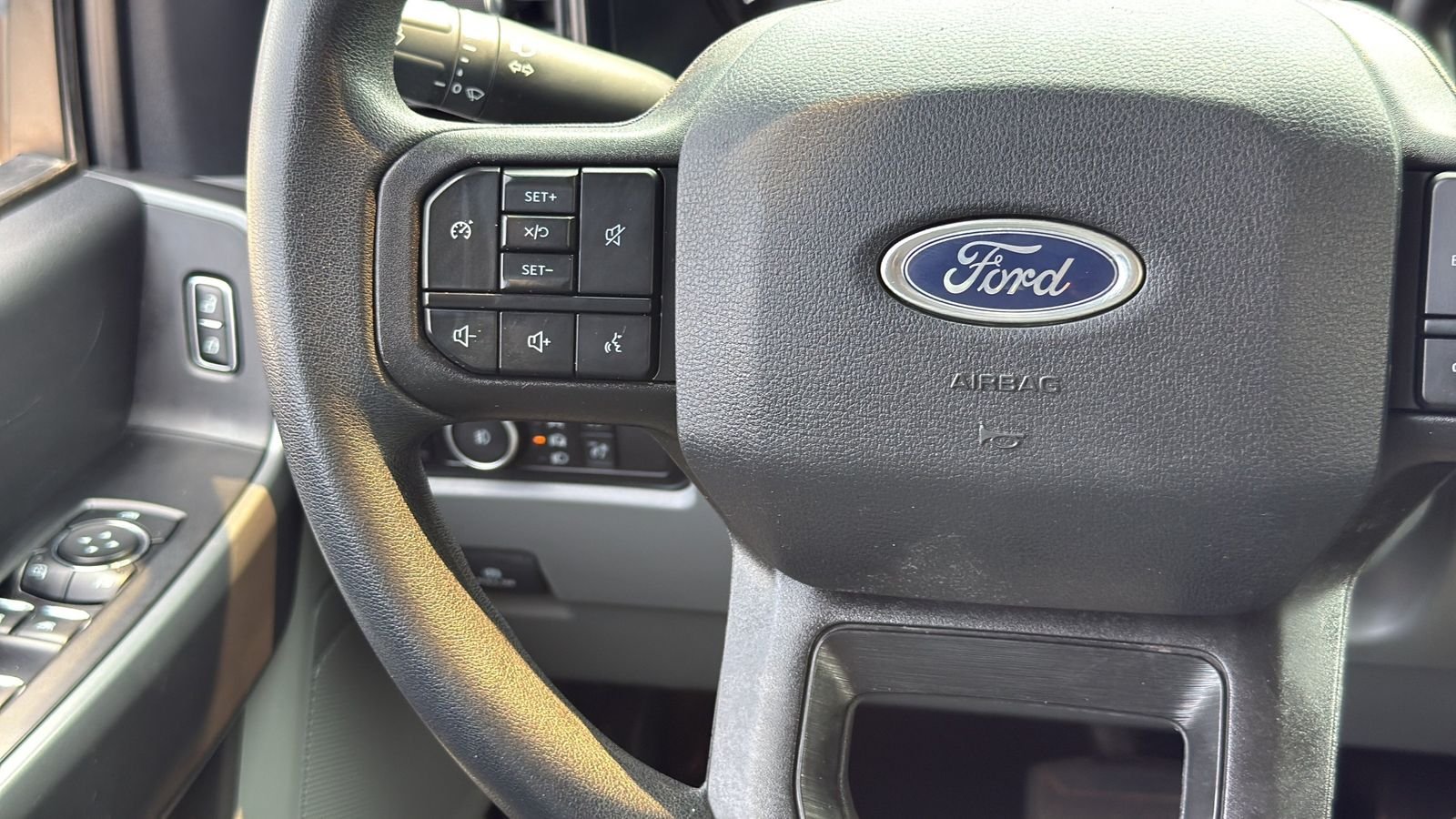 Used 2025 White Ford XLT image 15