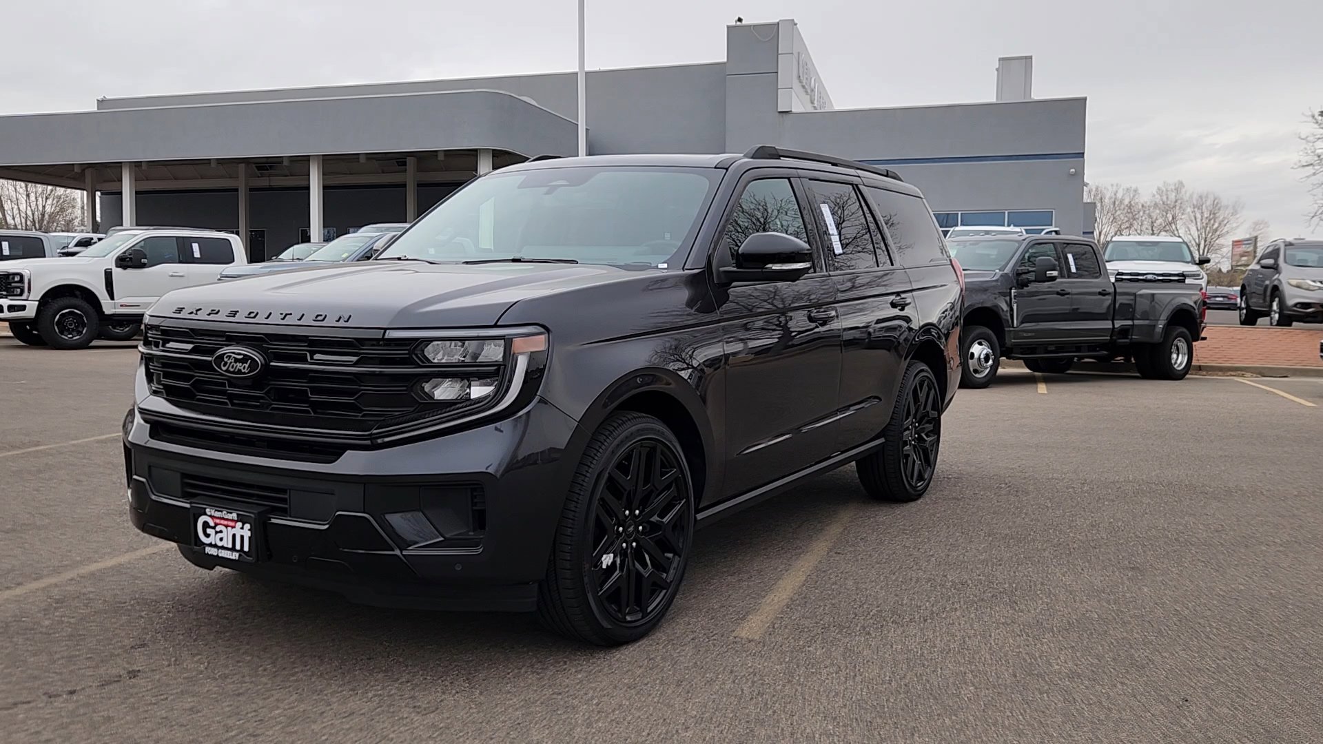 New 2026 Dark Matter Gray Metallic Ford Platinum image 2
