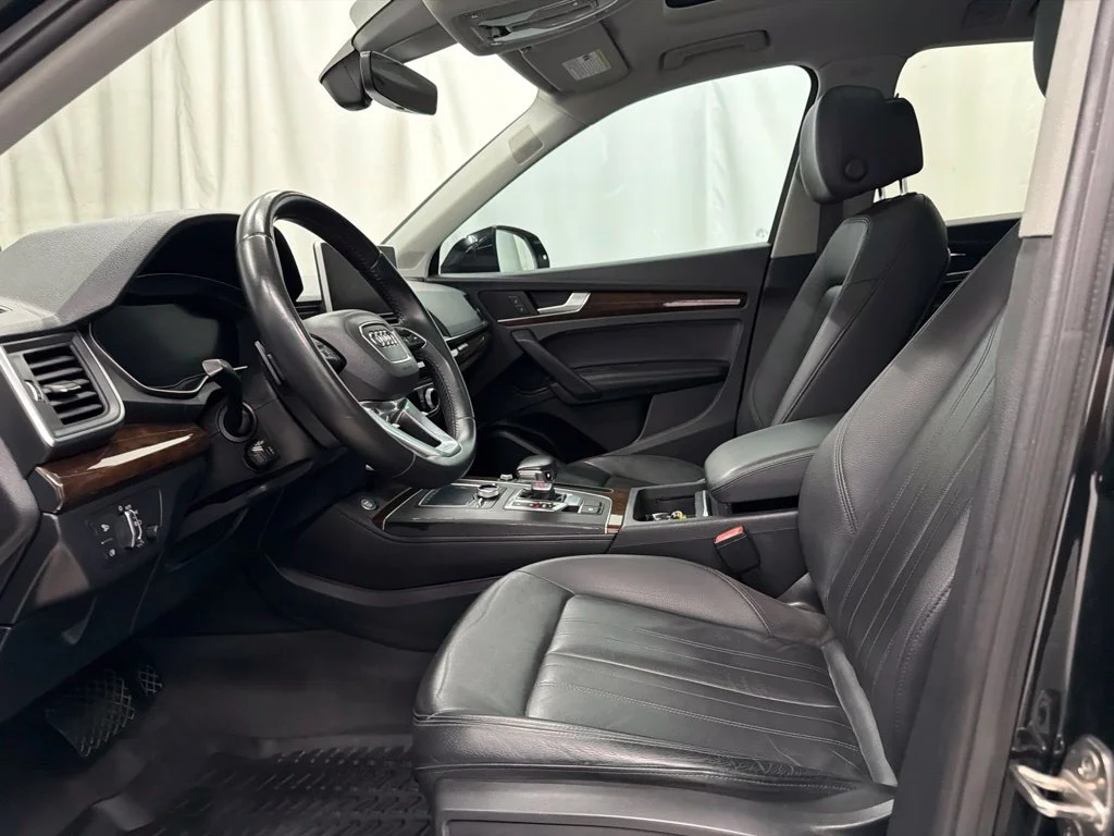 Used 2020 Black Audi 45 Premium Plus image 13