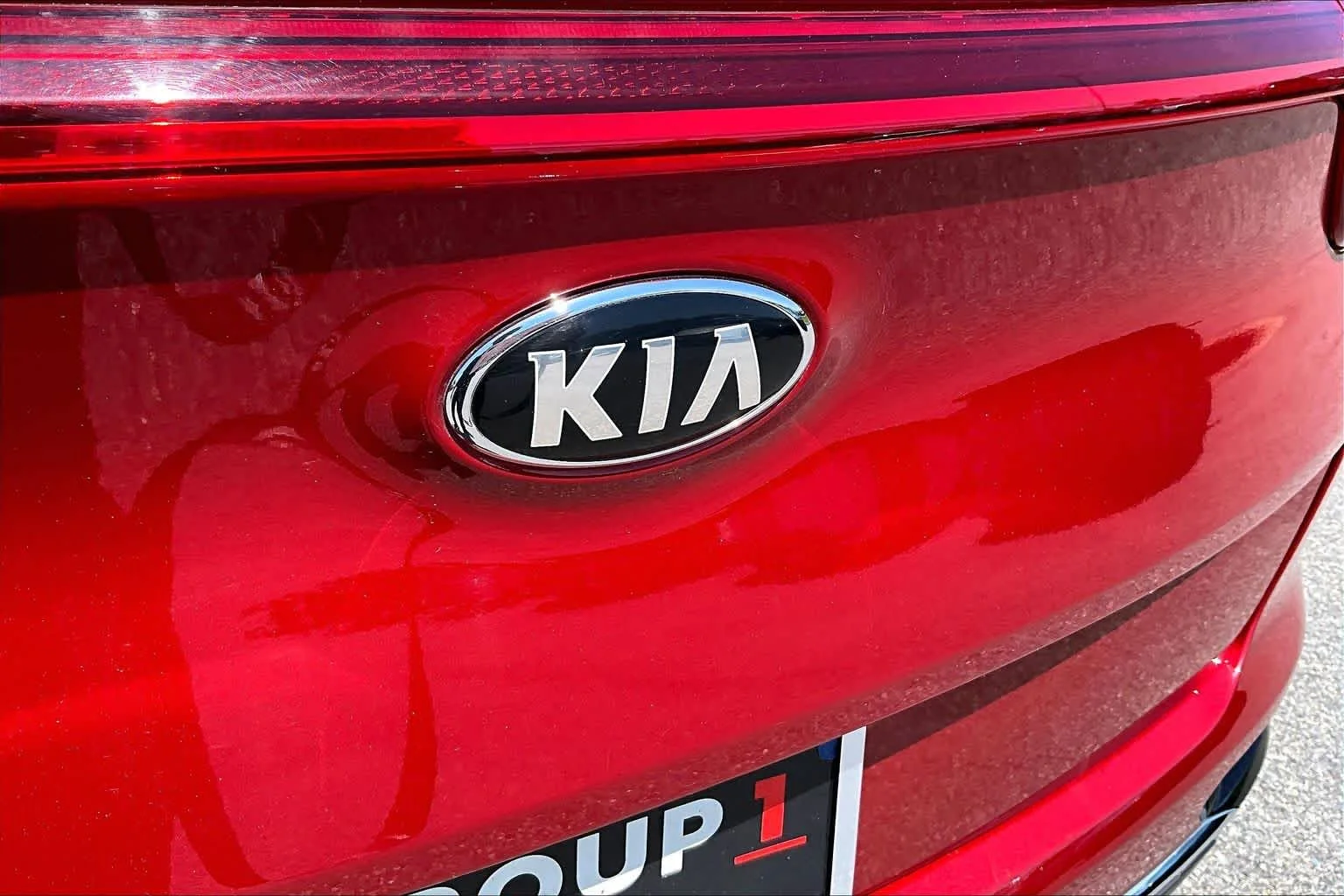 Used 2021 Hyper Red Kia LX image 30