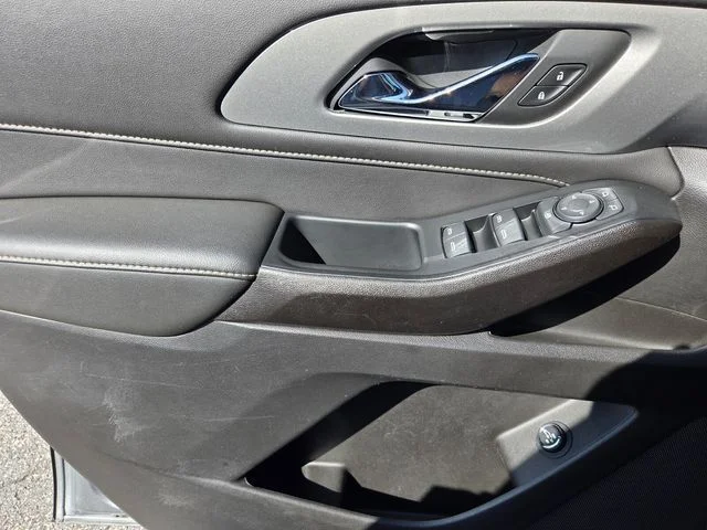 Used 2023 Gray Chevrolet LT Leather image 43