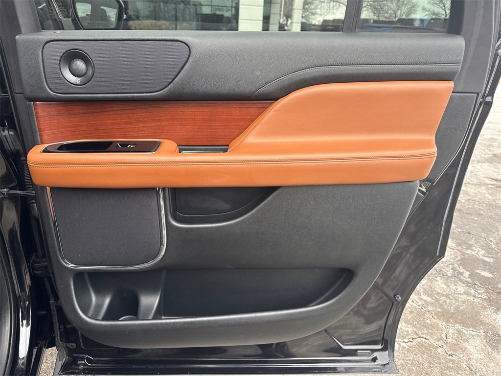 2020 LINCOLN NAVIGATOR L - Image 34