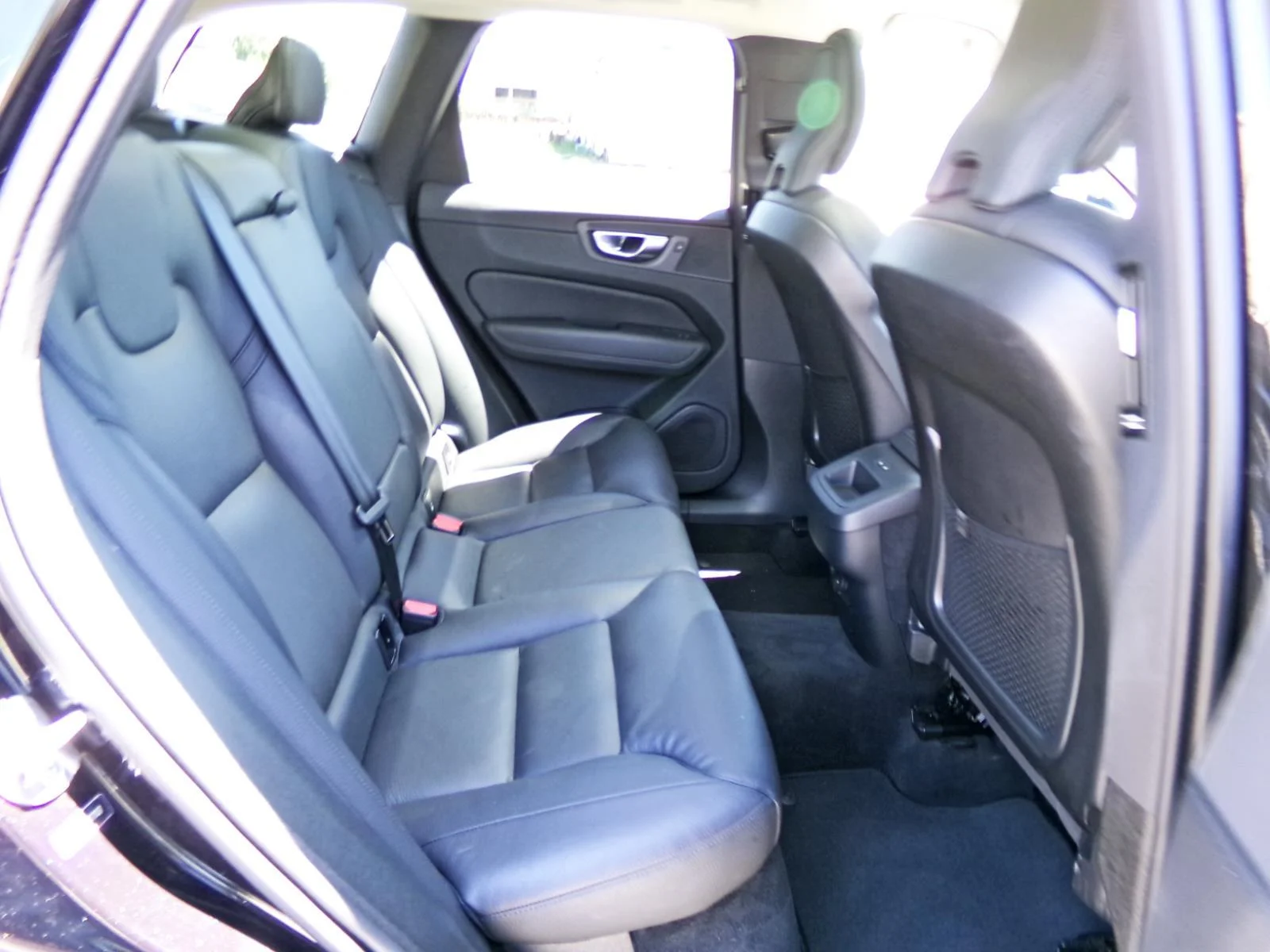 Used 2024 3500 Volvo Plus Dark Theme image 14
