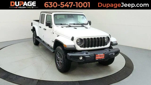 2026 Jeep Gladiator Sport S Auto's photo