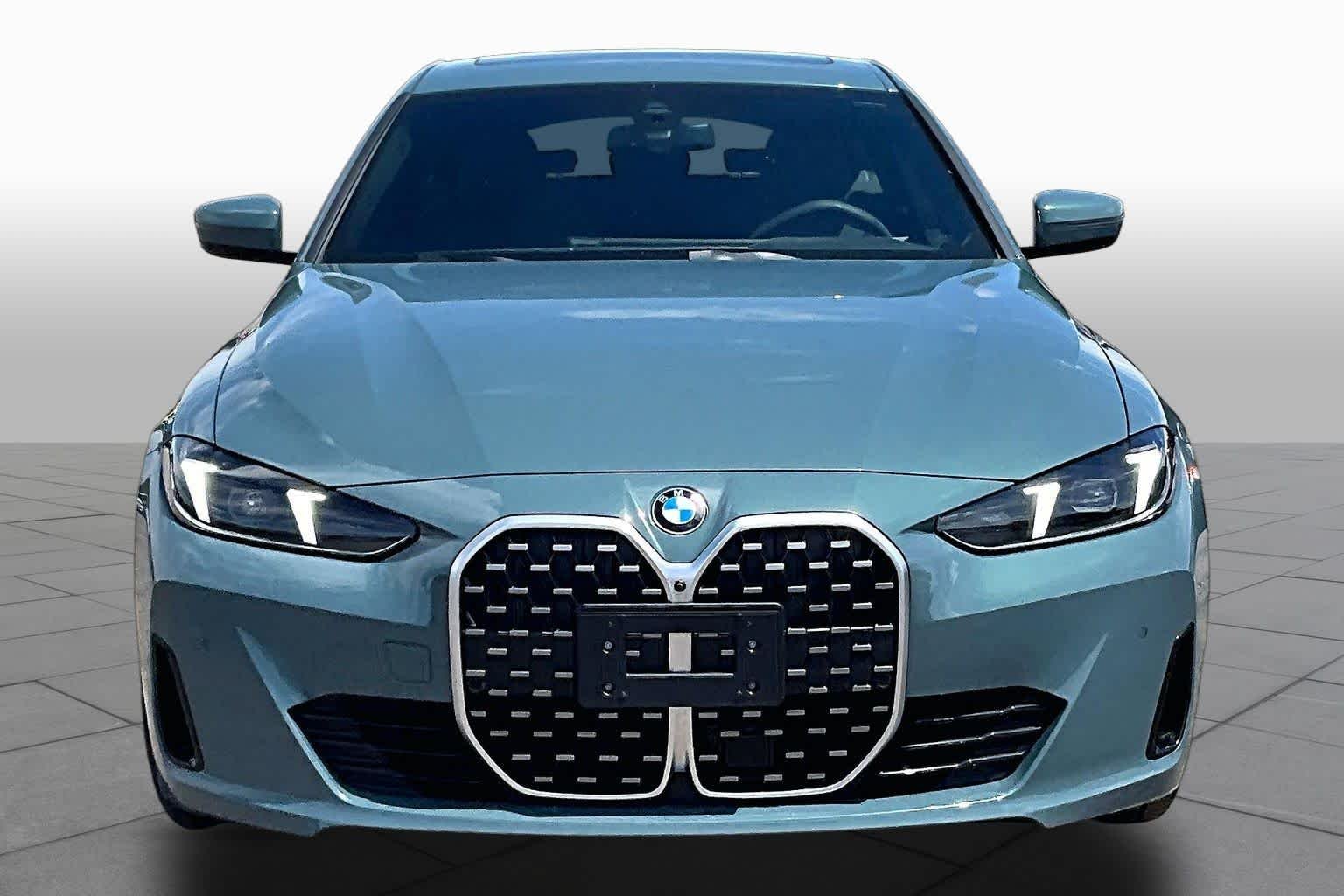 Used 2025 Cape York Green Metallic BMW 430i xDrive image 3