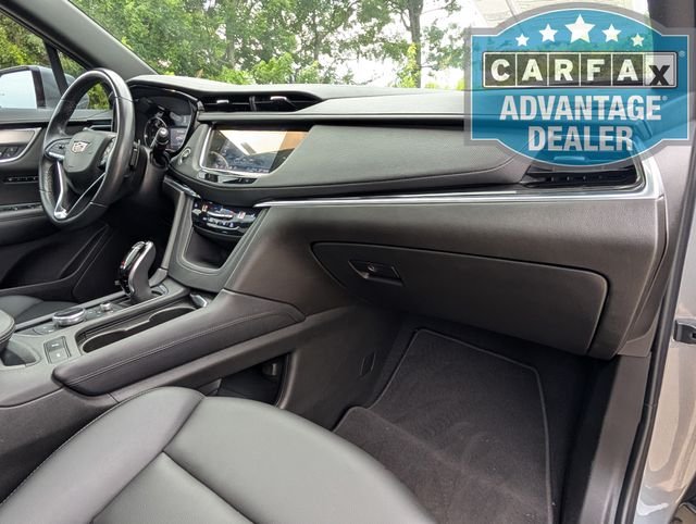 Used 2022 Satin Steel Metallic Cadillac Luxury image 28
