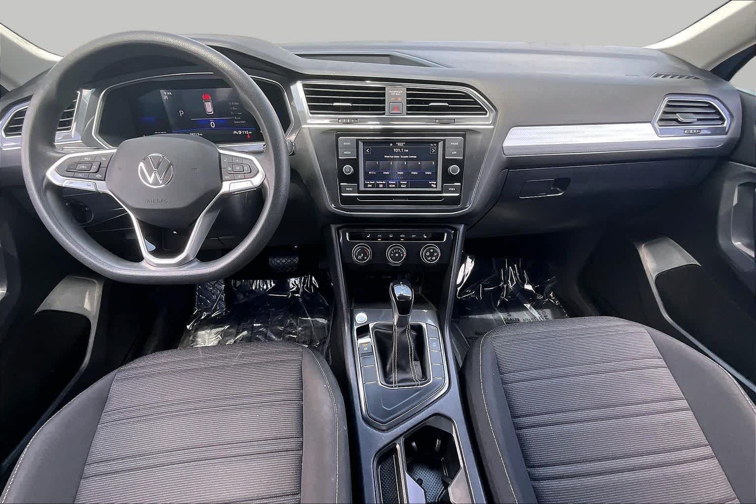 Used 2023 Platinum Gray Metallic Volkswagen S image 14