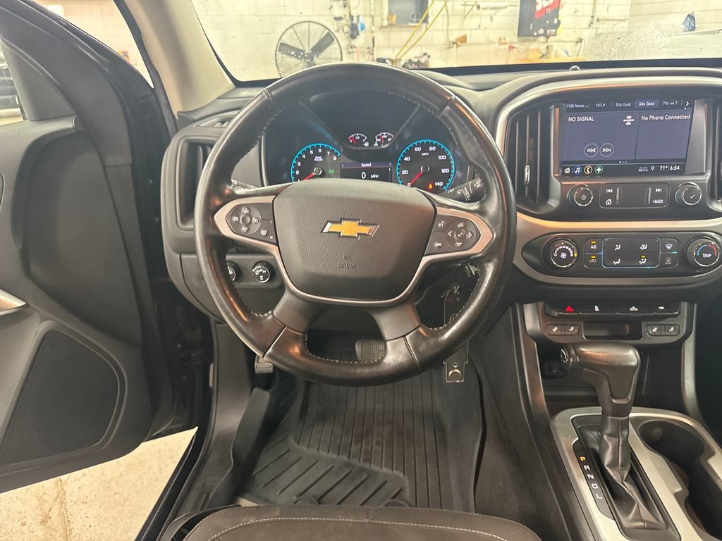 Certified Used 2019 BLACK Chevrolet 4WD LT image 13