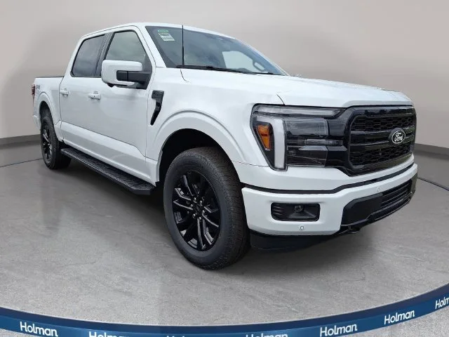 New 2026 Oxford White Ford Lariat image 2
