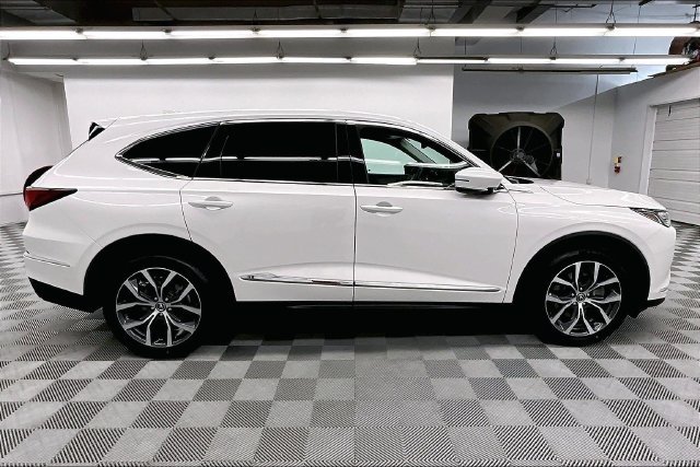Used 2024 Platinum White Pearl Acura Technology image 15