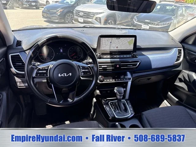 2023 Kia Seltos Nightfall - Photo 14