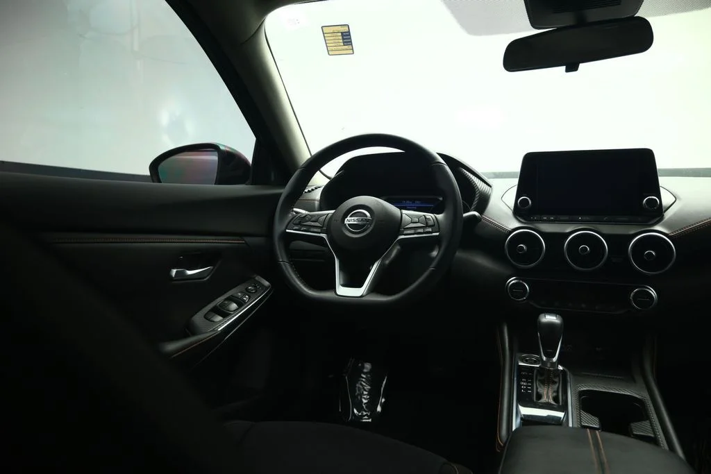 Used 2022 Gray Nissan SR image 39
