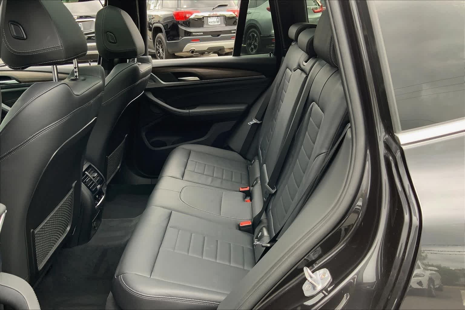 Used 2019 Dark Graphite Metallic BMW xDrive30i image 20