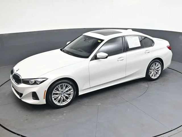 Used 2023 White BMW 330i xDrive image 32