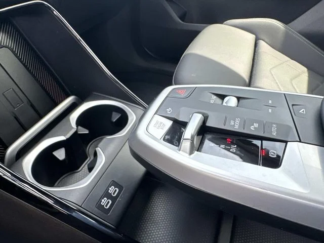 Used 2025 Silver BMW xDrive28i image 41