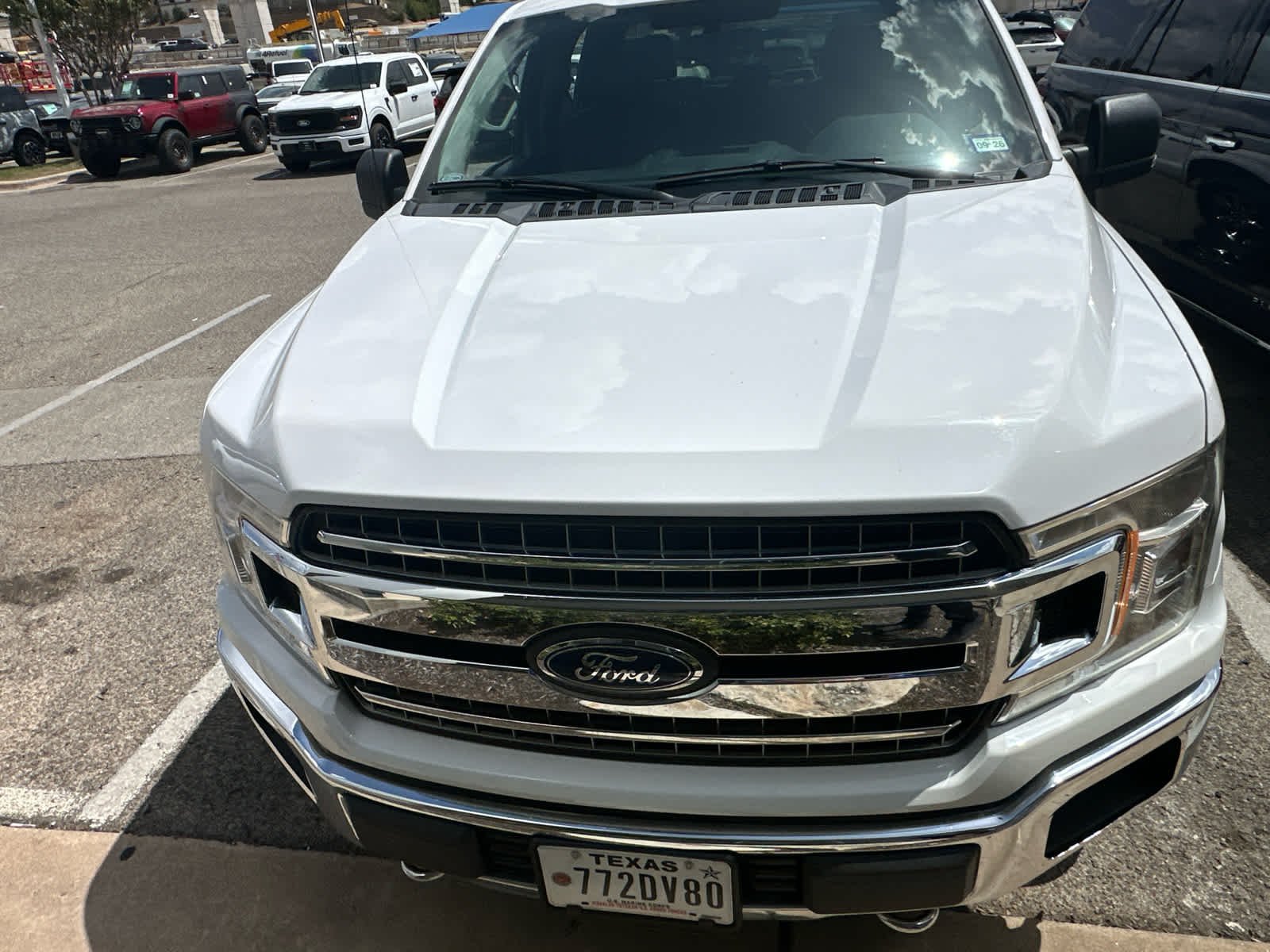 Used 2018 Oxford White Ford XLT image 3