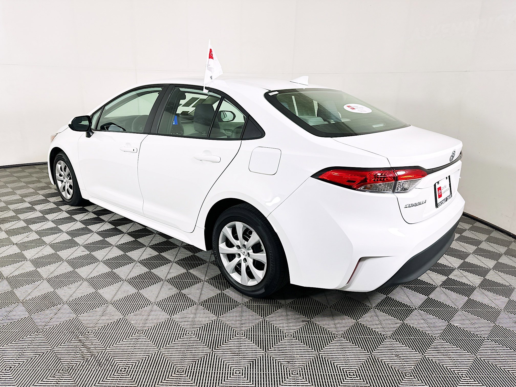 2023 Toyota Corolla thumbnail 7