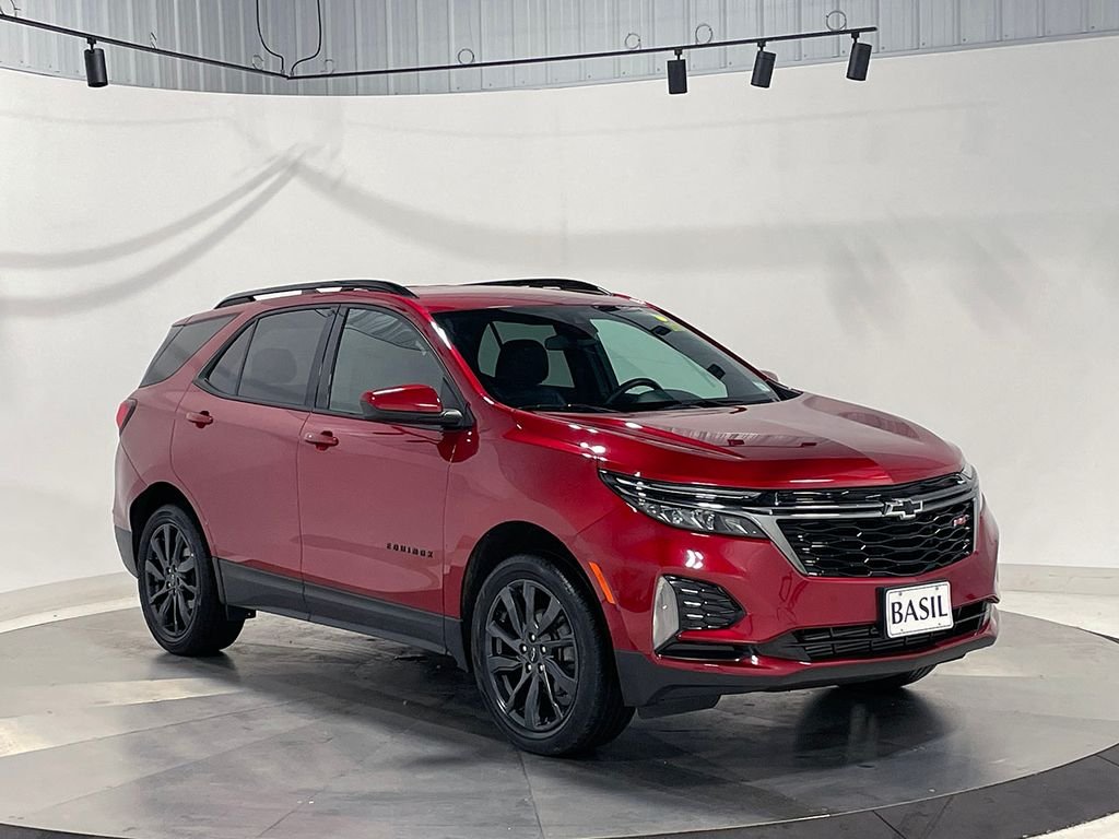 Used 2023 Red Chevrolet RS image 40