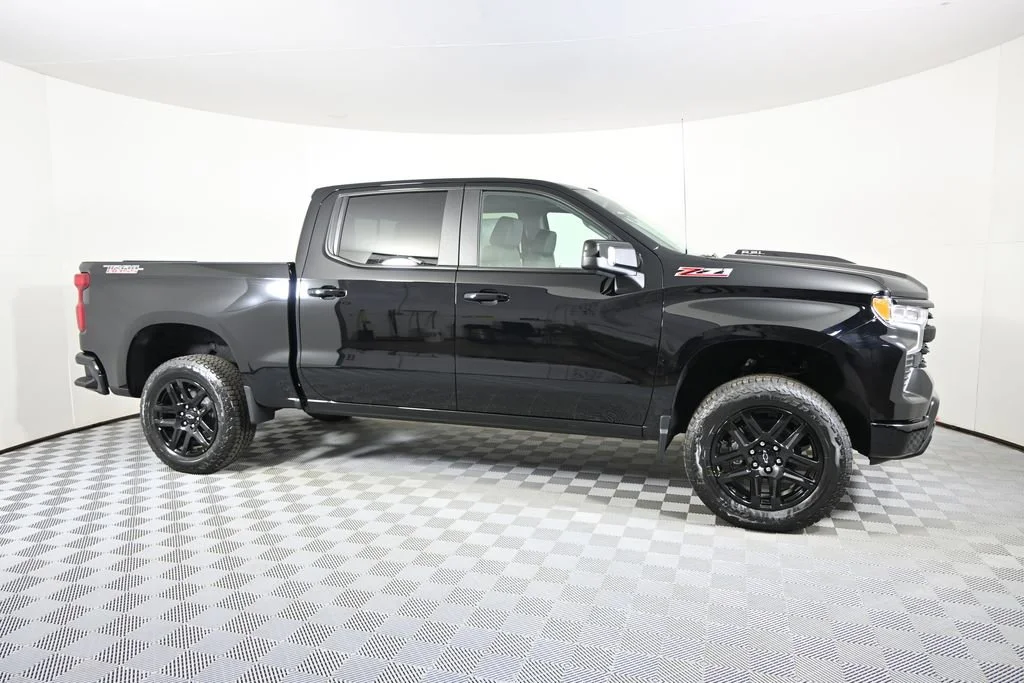 2026 Chevrolet Silverado 1500 LT Trail Boss - Photo 9