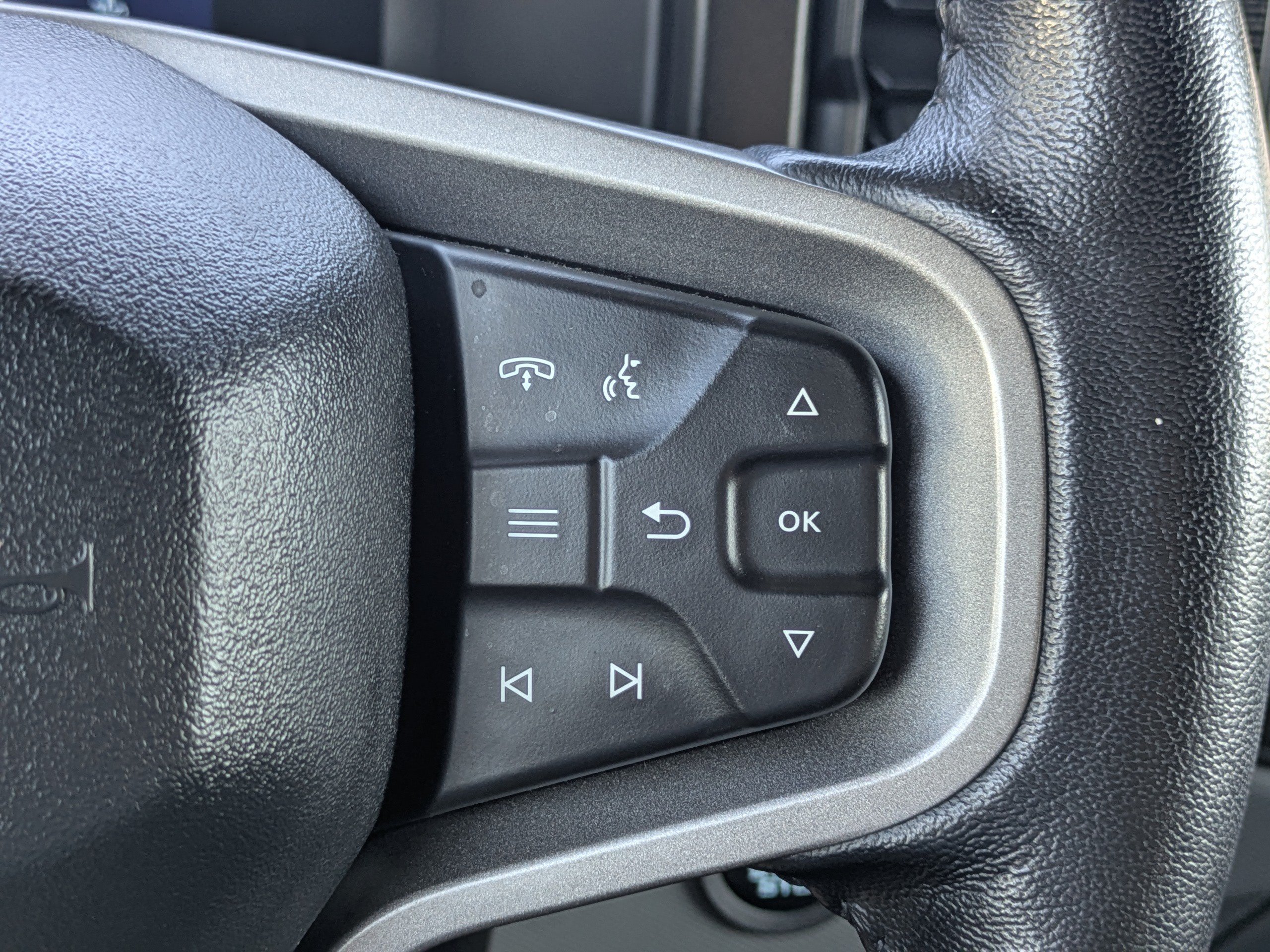 Used 2023 Gray Ford Base image 20