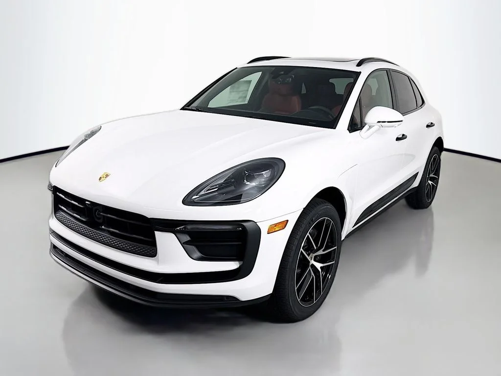 2026 Porsche Macan