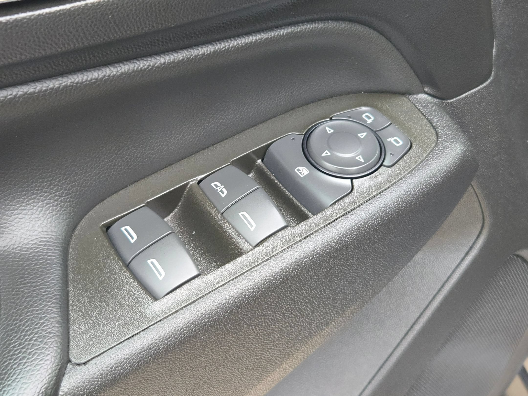 Used 2023 Iron Gray Metallic Chevrolet LT image 12