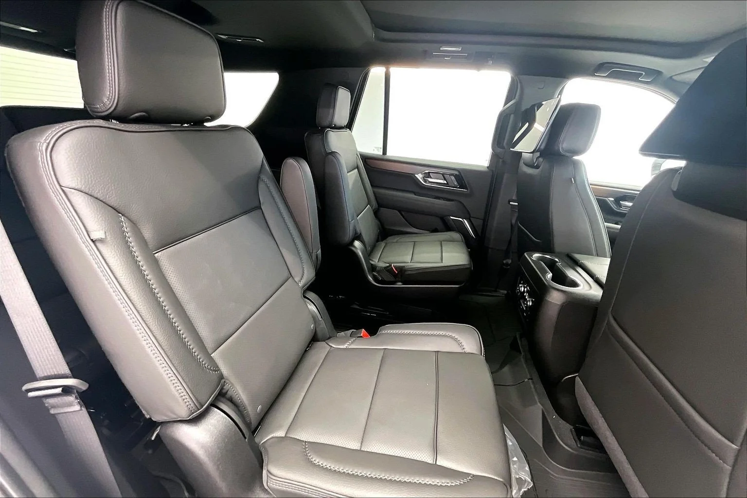 New 2026 Glacier White Tricoat GMC Denali image 10