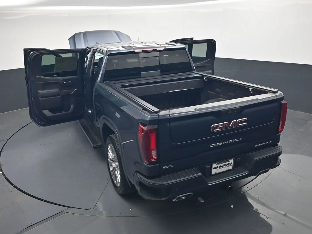 Used 2022 Blue GMC Denali image 46