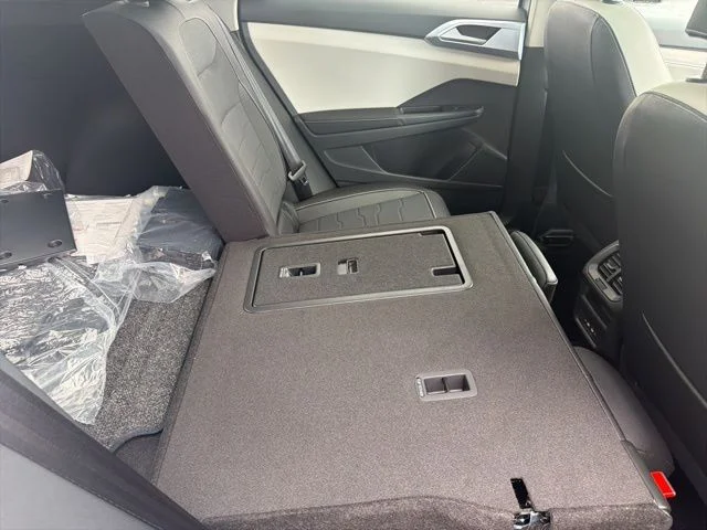 New 2026 Monument Gray Volkswagen 1.5T SE image 27