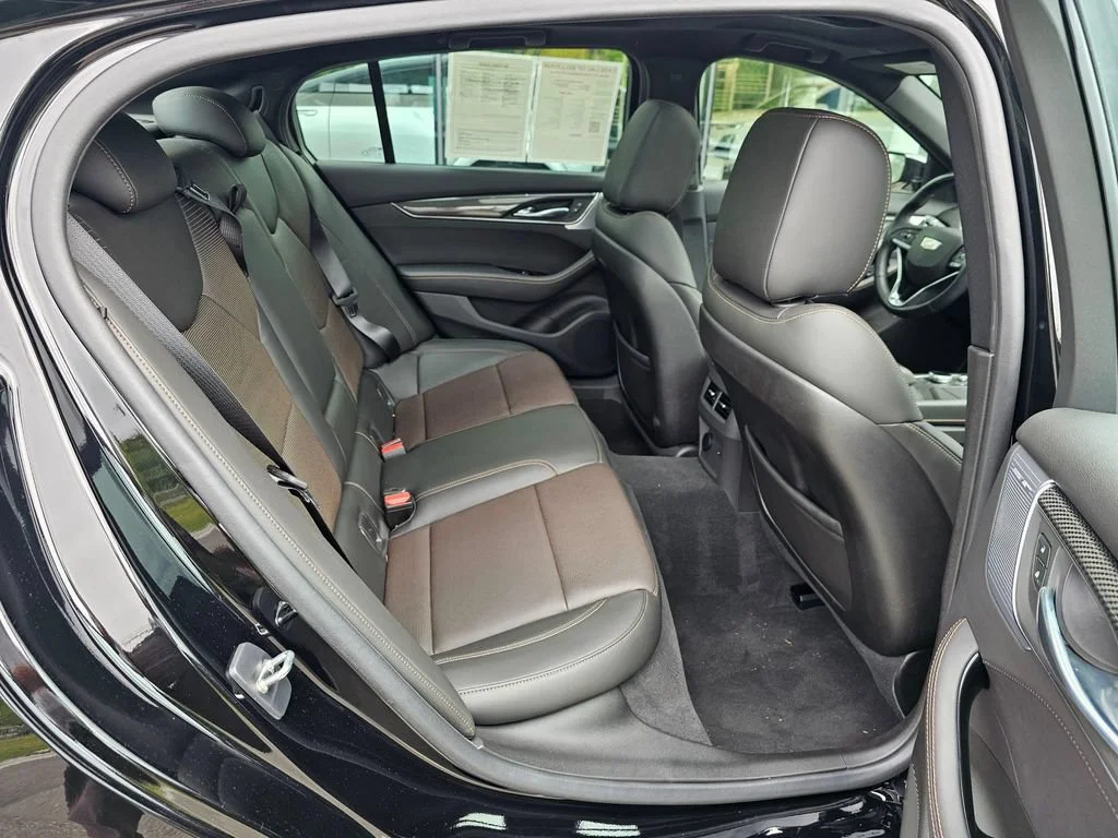 Used 2023 BLACK RAVEN Cadillac Sport image 12
