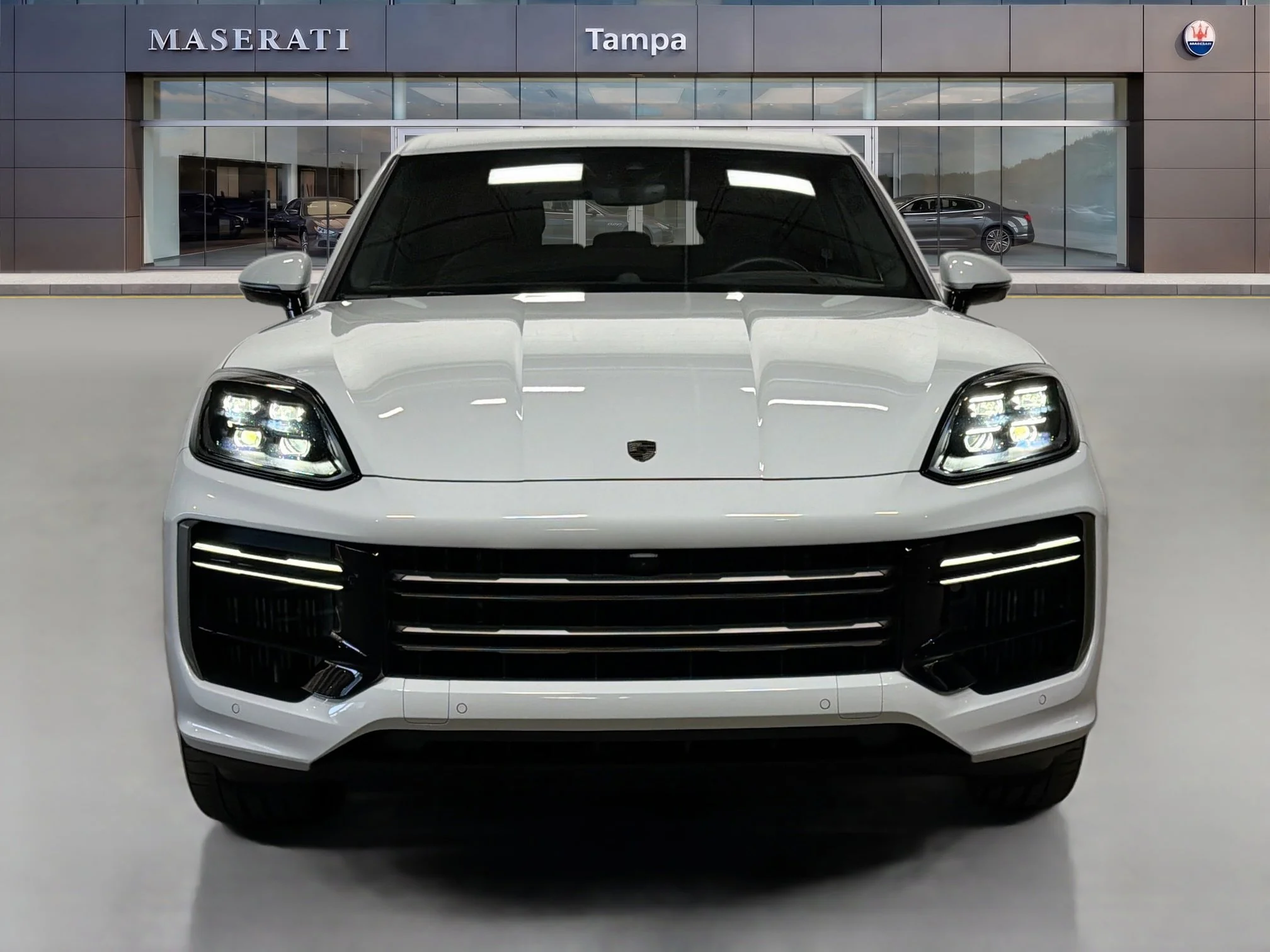 2025 Porsche Cayenne Turbo E-Hybrid - Photo 8