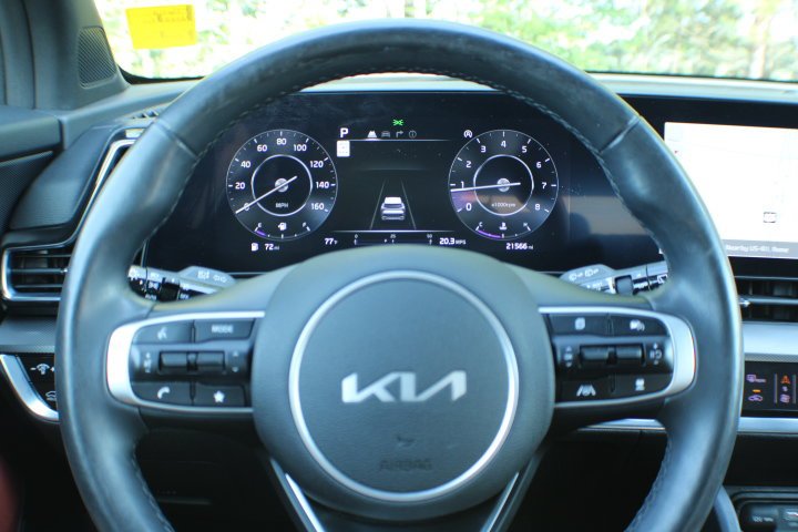Used 2023 Wolf Gray Kia SX-Prestige image 9