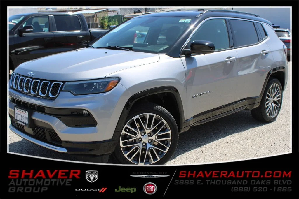 2023 Jeep Compass Limited 4X4's photo