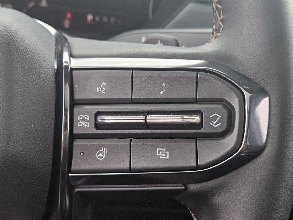 2026 GMC Acadia AT4 - Photo 26