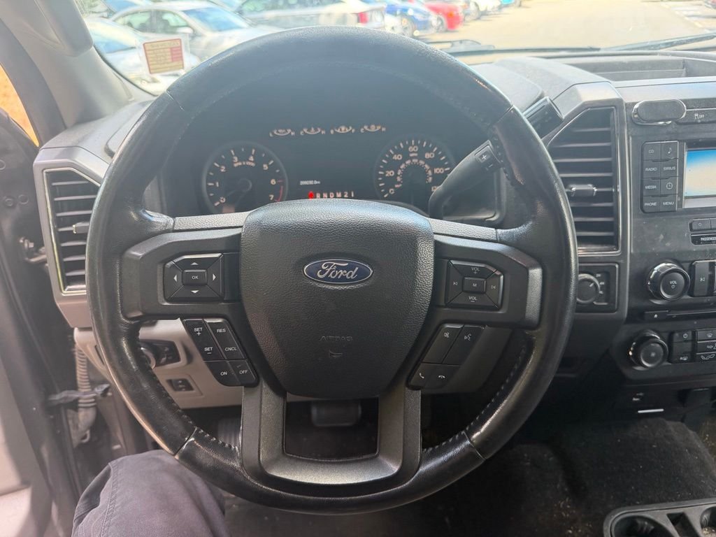 Used 2017 Magnetic Ford XLT image 15