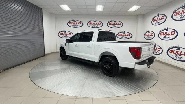 New 2026 Oxford White Ford XLT image 9
